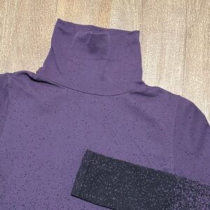 Athleta Women’s L-sleeve Flurry Base Layer Turtle Neck Top Black Purple Size S